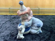 Lladro Pierrot Clown No. 5278. Lladro Pierrot Clown with Puppy & Ball model 5278 produced 1985-2007.