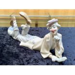 Large Lladro Figure of a reclining Clown, No. 4618. Vintage 1977 Lladro Clown With Ball Porcelain