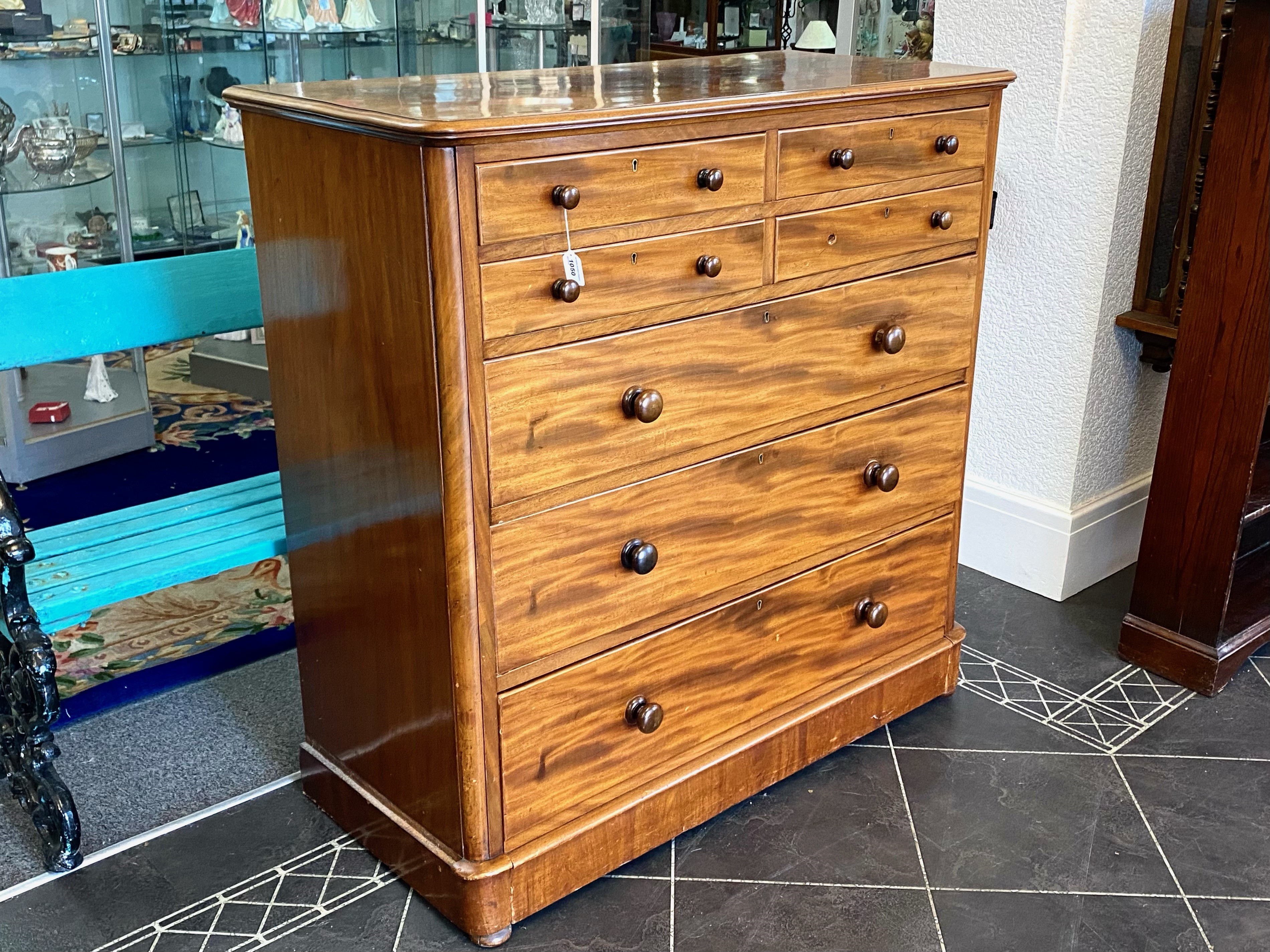 Mahogany Chest of Drawers, four small drawers over three deep drawers. Raised on stepped base, - Image 2 of 4