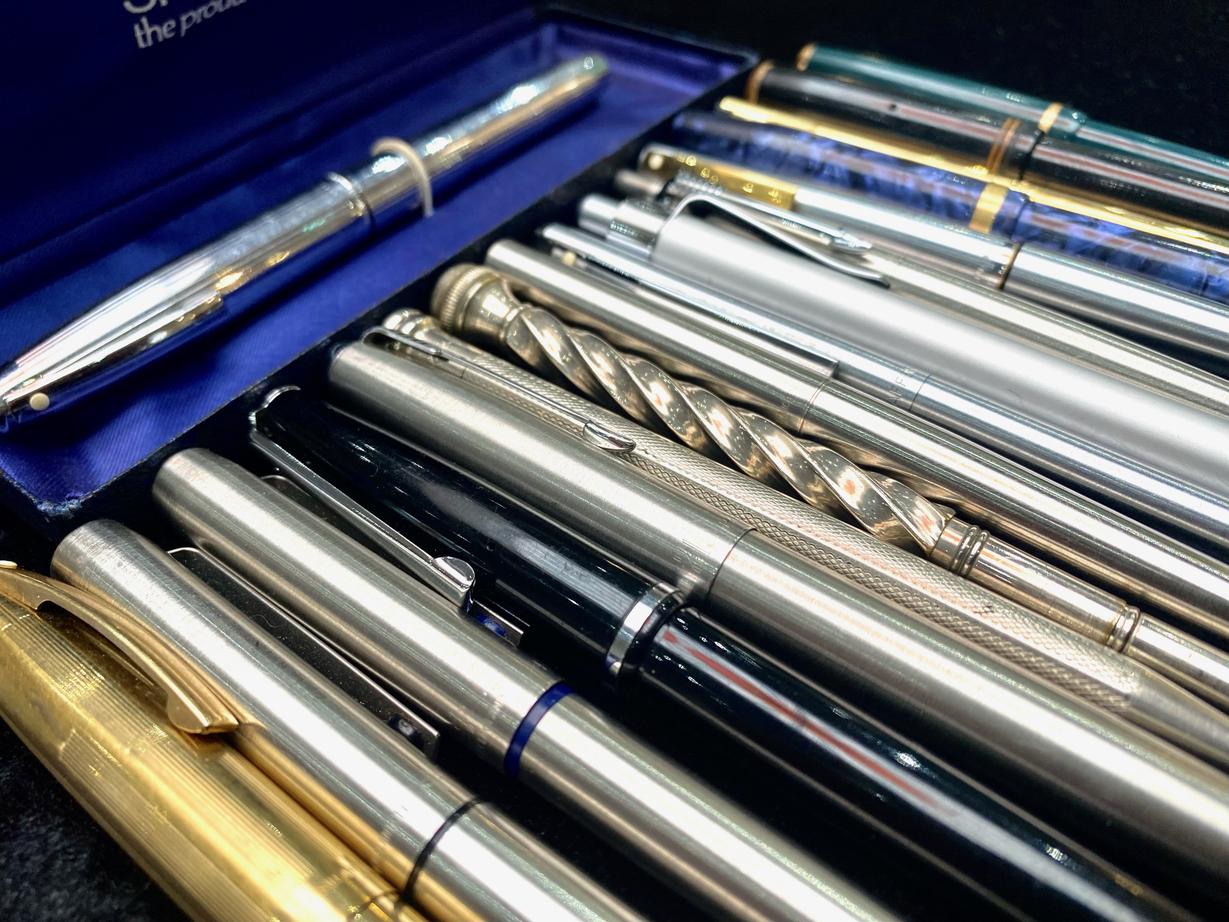 Collection of Fountain & Ballpoint Pens, comprising eleven fountain pens, five with 14ct nibs, one - Image 3 of 3