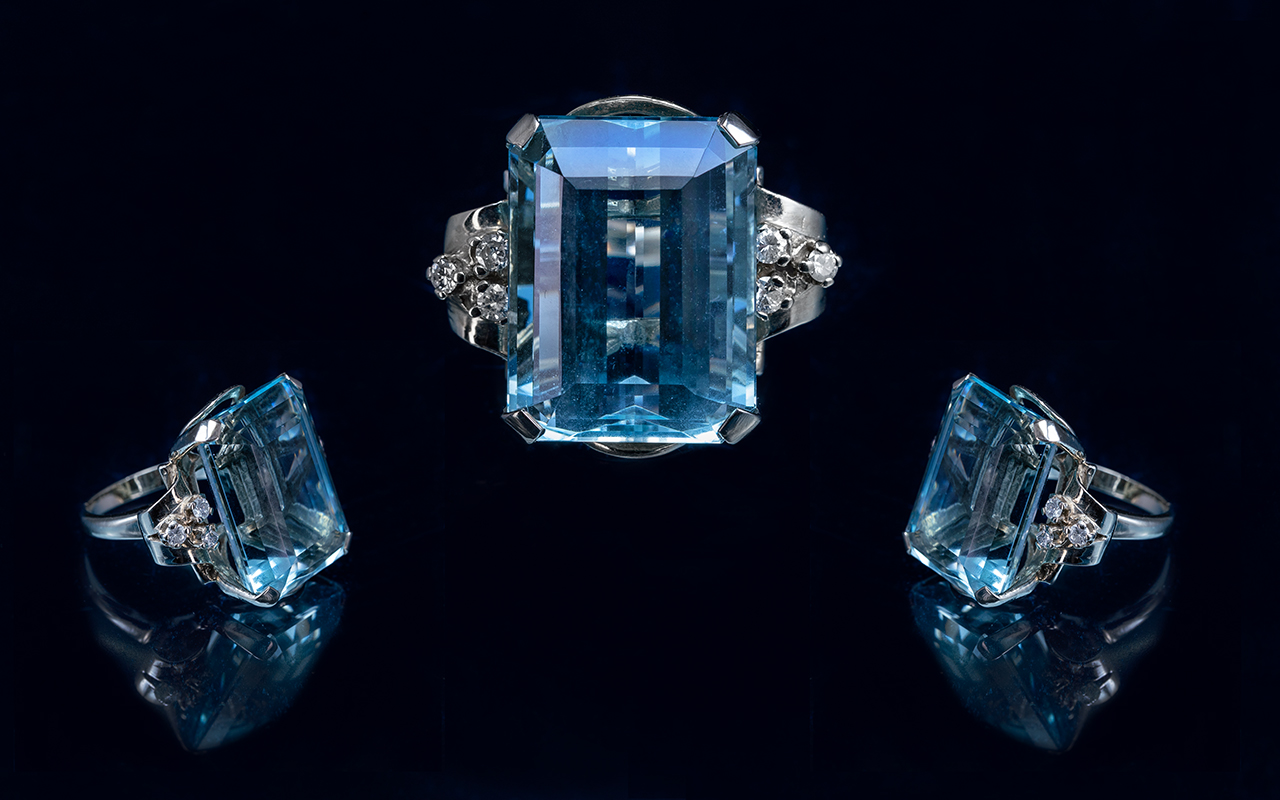 14ct Gold Superb & Impressive Large Aquamarine & Diamond Set Statement Ring, the emerald cut