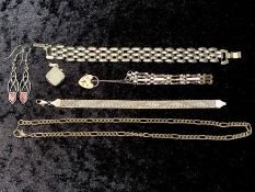 Small Collection of Silver Jewellery, including a heavy link bracelet, a gate bracelet with a