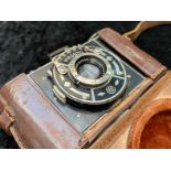 German Antique Camera 'Pronto Schneider Kreuznach' in leather case