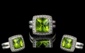 18ct White Gold Superb Contemporary Peridot & Diamond Set Dress Ring. Fully hallmarked for 18ct -