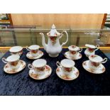 Royal Albert 'Old Country Roses' Tea Set comprising 6 cups, 6 saucers, tea pot, sugar bowl and