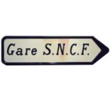 Original French railway station / road enamel arrow sign, 'Gare SNCF'