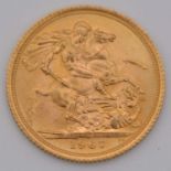 Elizabeth II gold Sovereign coin, 1967, 8g.