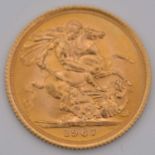 Elizabeth II gold Sovereign coin, 1967, 8g.
