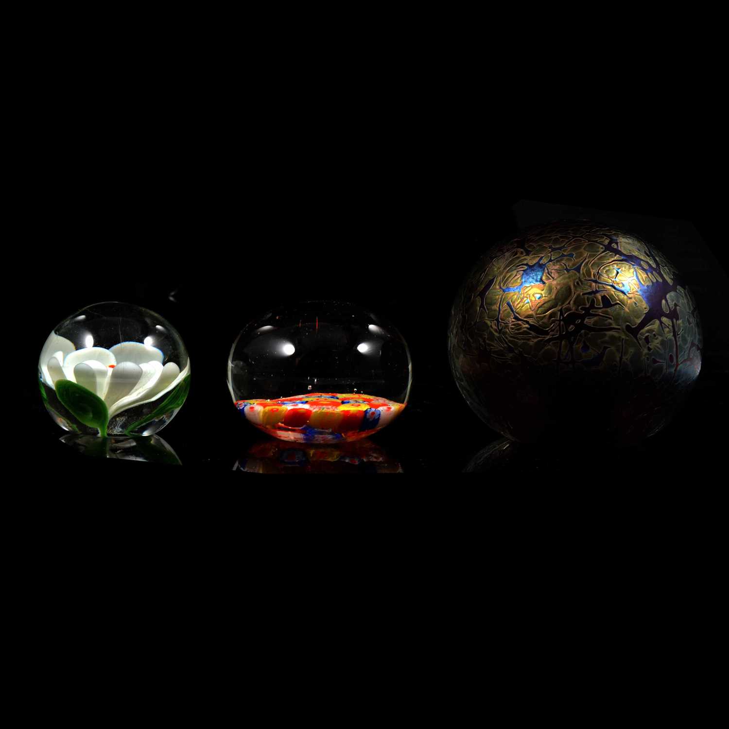 Collection of glass animal ornaments and paperweights, including Swarovski - Image 4 of 4