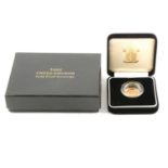 A Gold Full Sovereign Elizabeth II 2000, Royal Mint United Kingdom Proof .