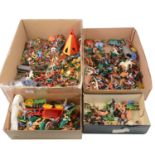 A good quantity of loose mostly Britains and Timpo plastic figures with fort.