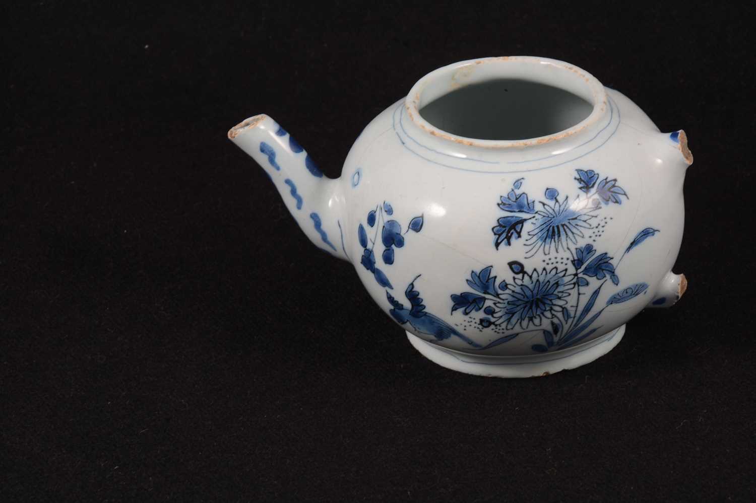 A small collection of English delftware - Image 3 of 7