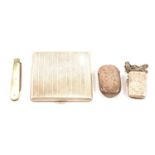 A silver cigarette case, two vesta cases and a fruit knife.