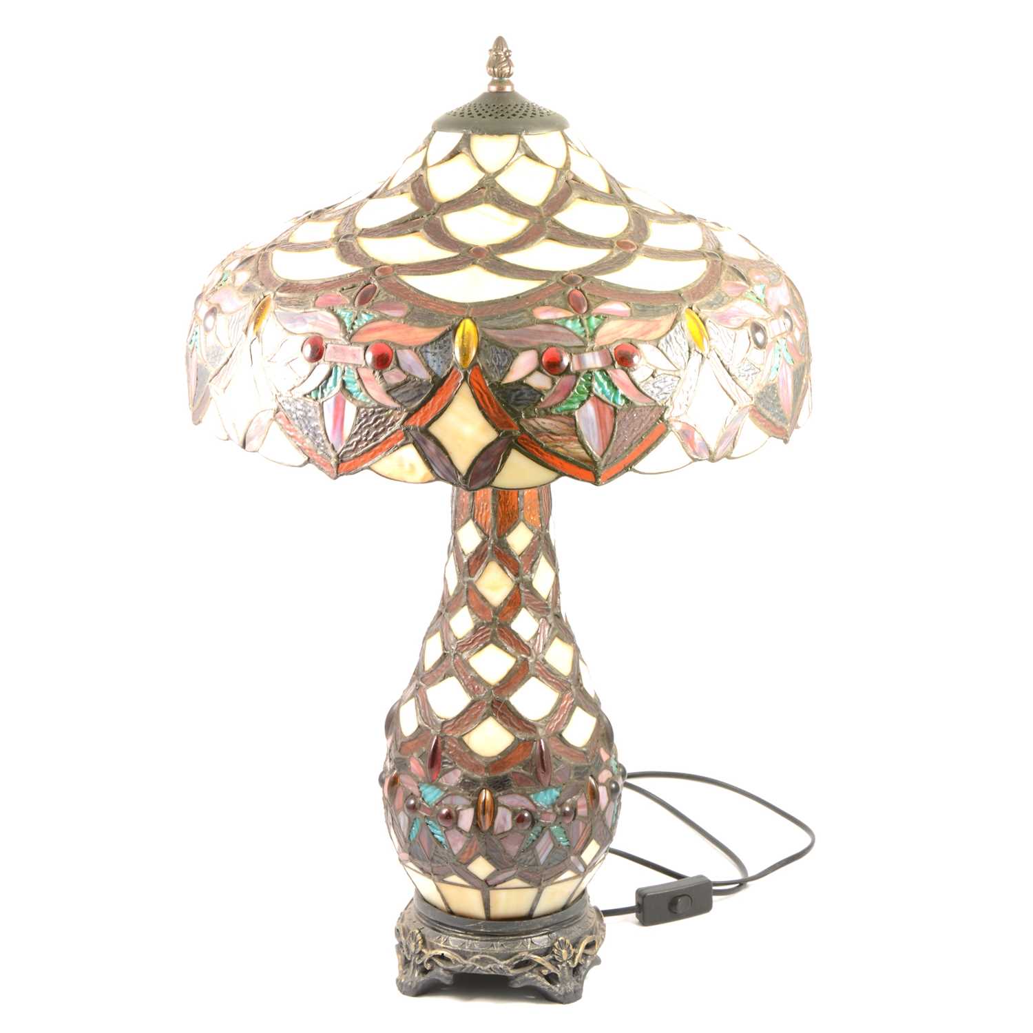 Large modern leaded glass table lamp, in the Tiffany style