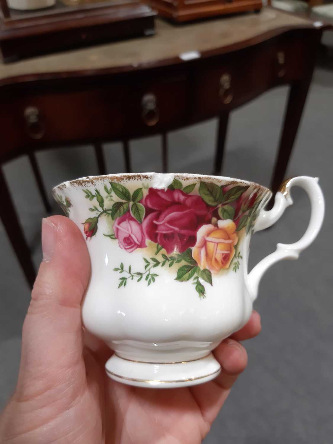 A large Royal Albert 'Old Country Roses' tea and dinner service - Image 3 of 5