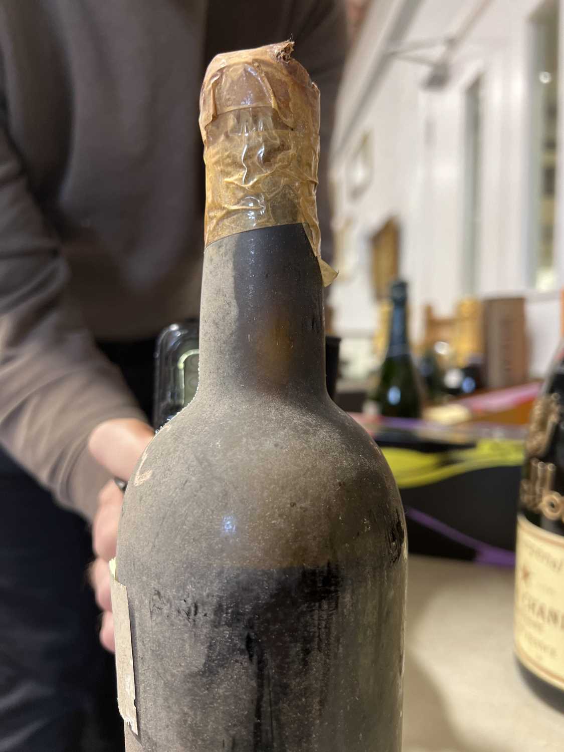 Five bottles of unknown vintage port, possibly Croft 1935 - Image 3 of 6