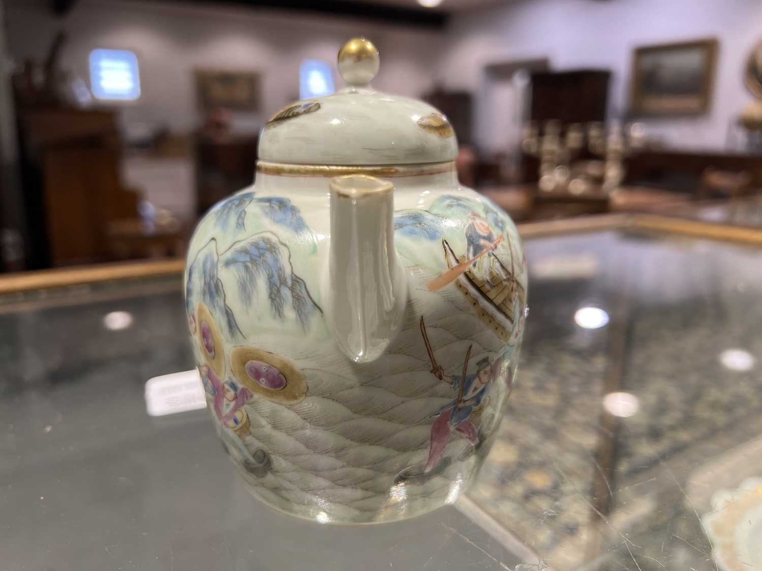 Chinese porcelain teapot and a pair of miniature vases - Image 5 of 13