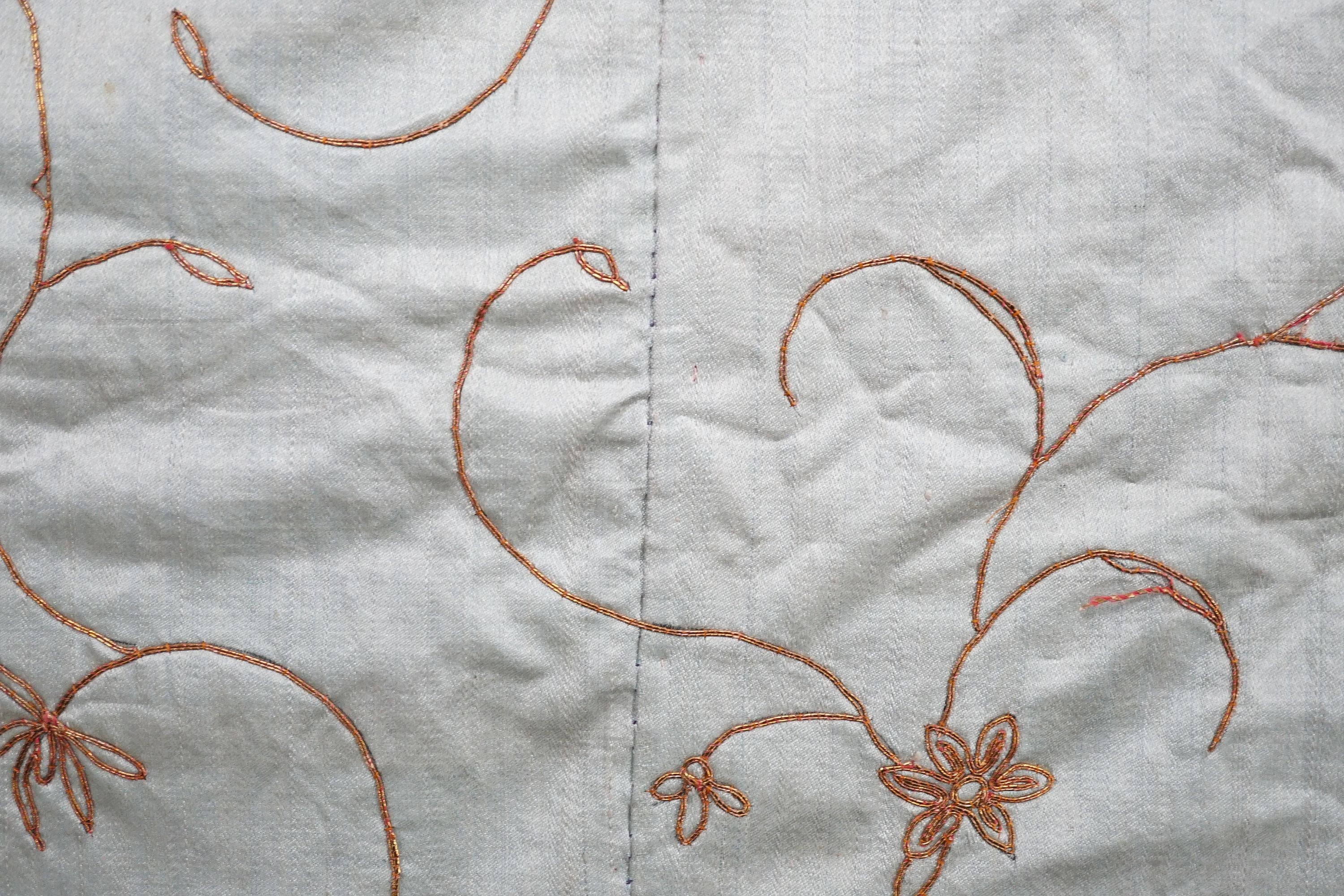 A Chinese late 19th/early 20th century silk satin pale blue bed cover, embroidered with gold - Image 4 of 14