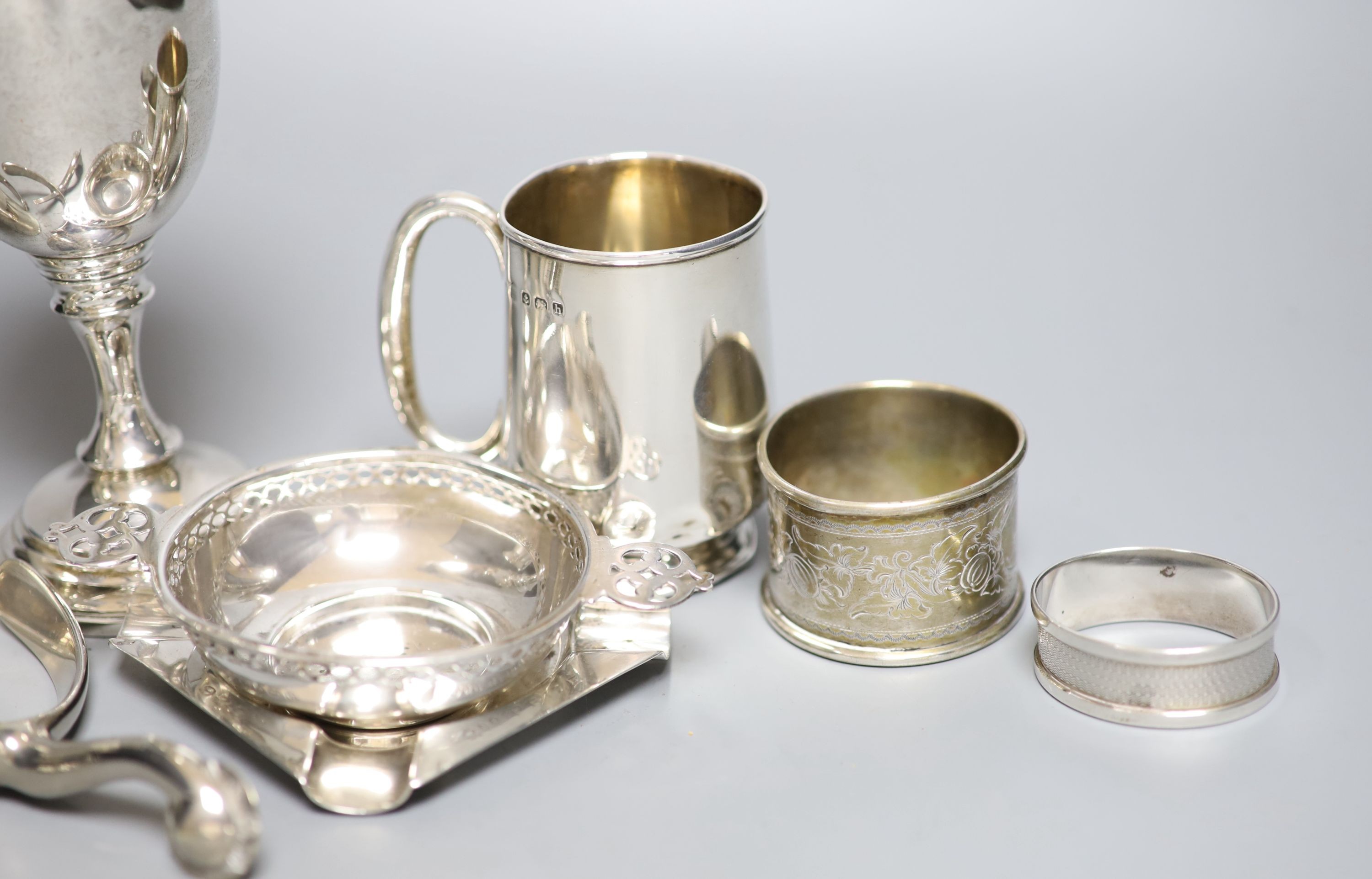 Mixed small silver lot to include a pepper mill, cream jug, christening mug, goblet, etc and a - Image 4 of 4