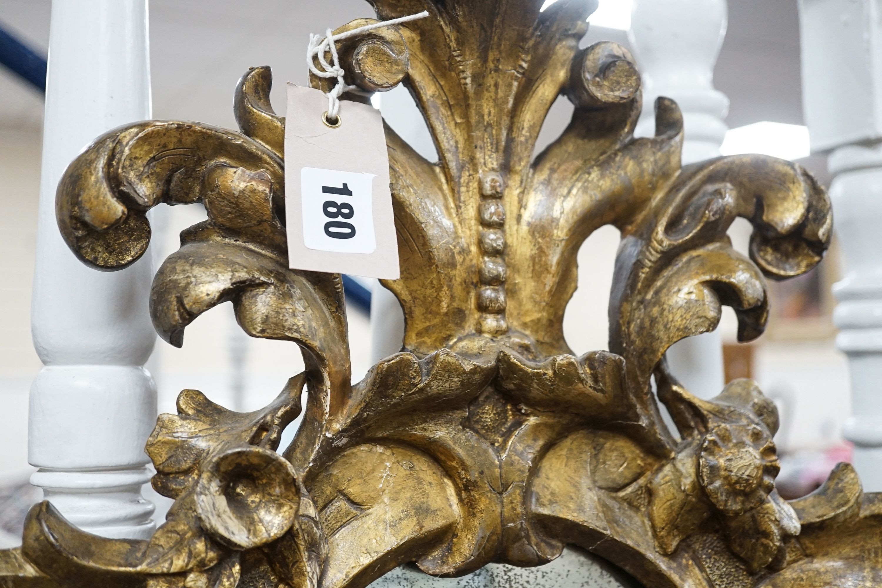 An 18th century Italian carved giltwood cartouche wall mirror, width 53cm, height 76cm - Image 4 of 4