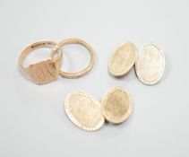 A 9ct gold wedding band, a 9ct gold signet ring and a pair of 9ct gold oval cufflinks,17.2 grams.