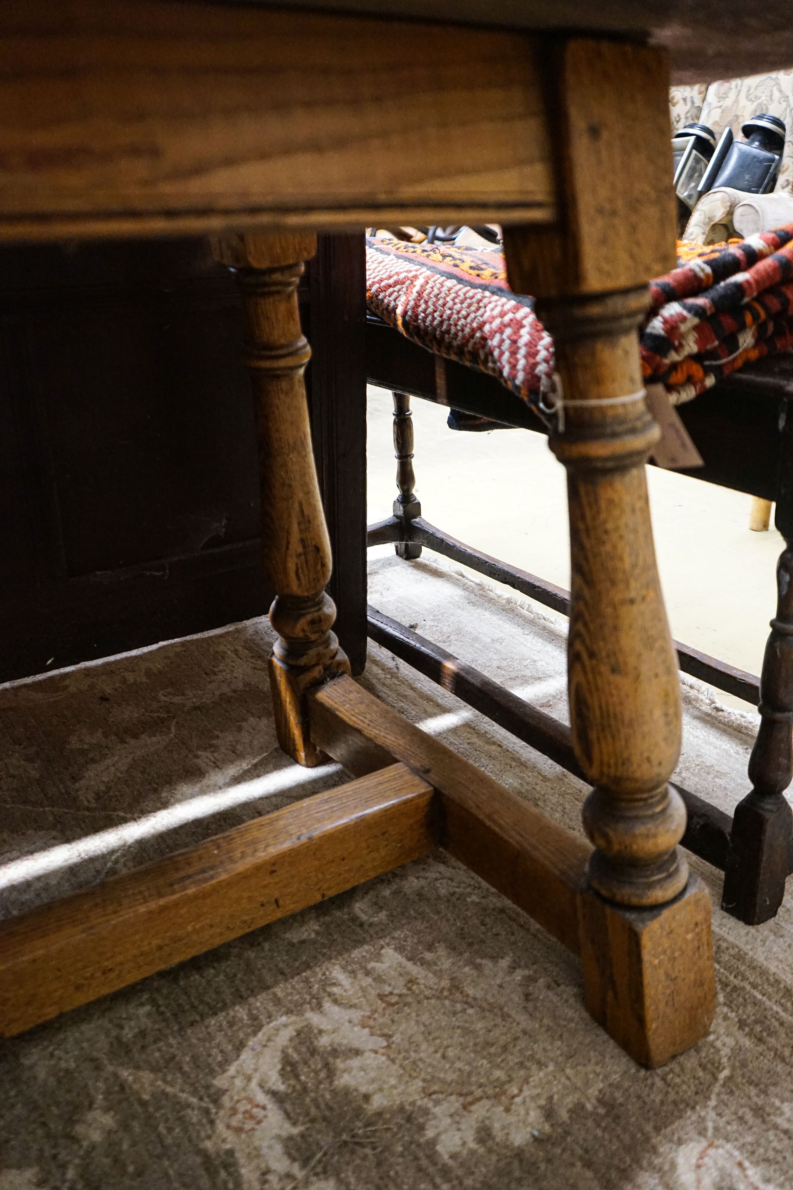 An 18th century style rectangular oak refectory dining table, length 202cm, depth 78cm, height 80cm - Image 5 of 6