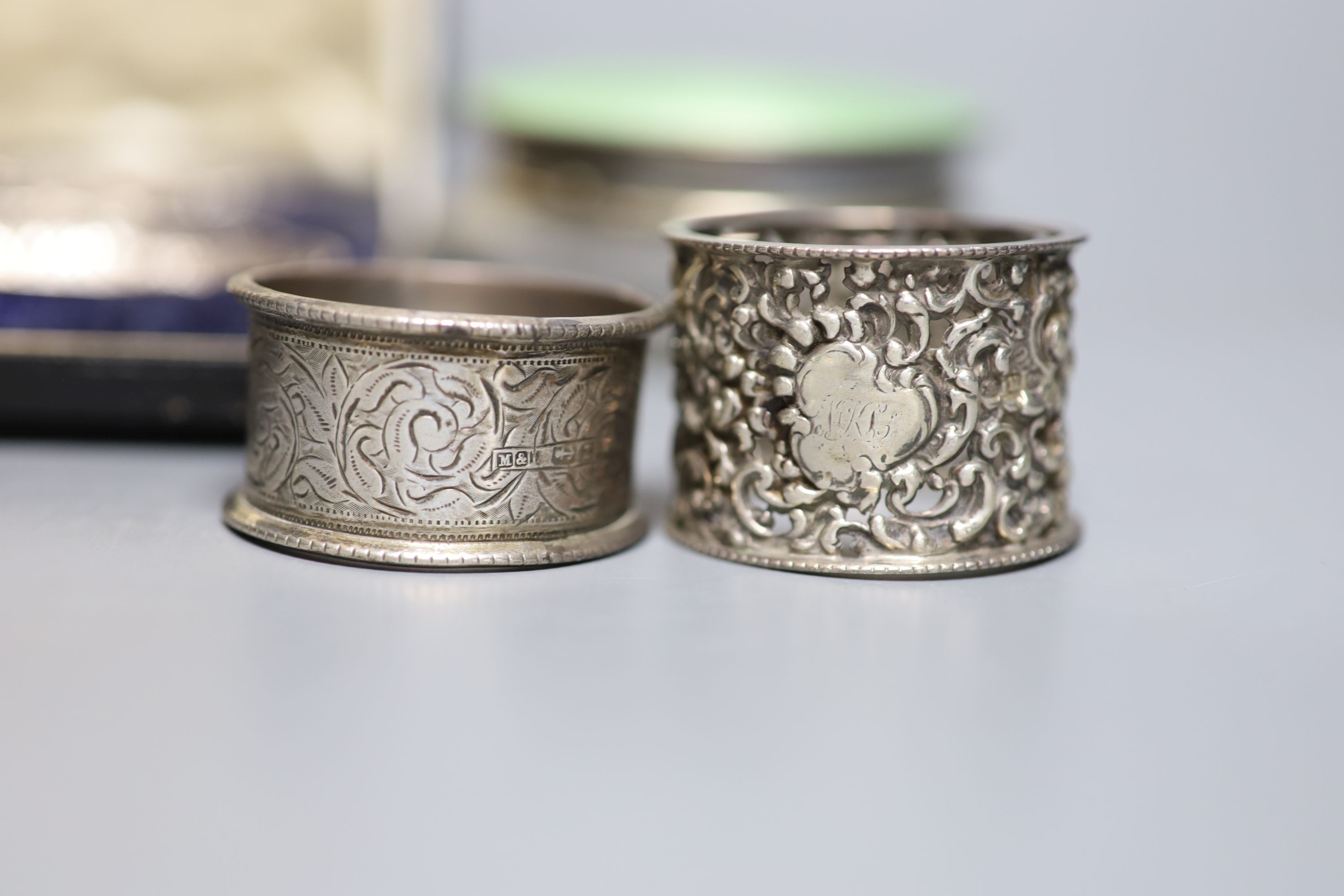 A glass silver mounted inkwell, 2 napkin rings boxed silver dishes and an enamel box - Image 2 of 6