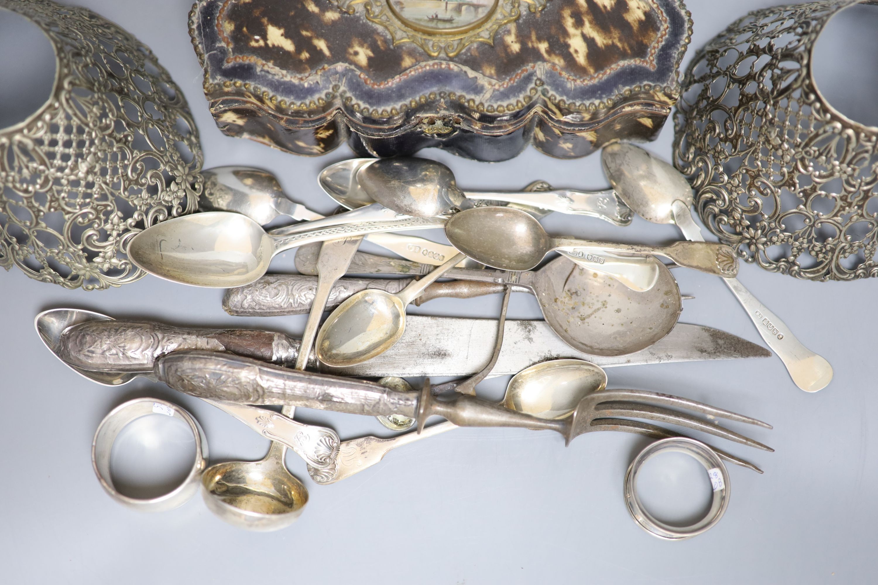 A group of assorted silver flatware and other items, including teaspoons, napkin ring, pierced - Image 2 of 6
