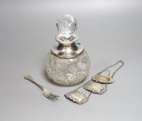 A George V silver mounted cut glass scent bottle with stopper, height 17.5cm, three modern silver