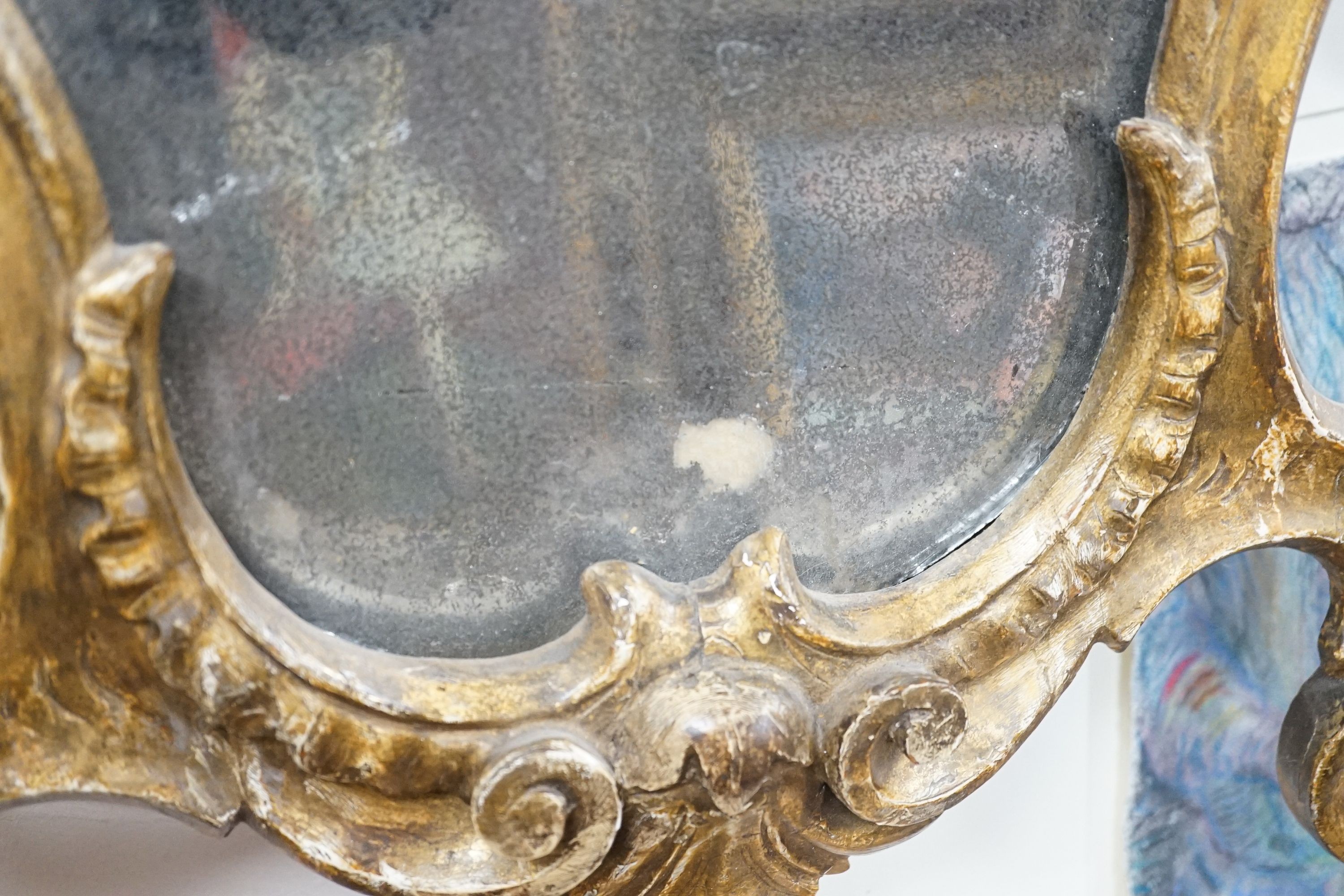An 18th century Italian carved giltwood cartouche wall mirror, width 53cm, height 76cm - Image 2 of 4