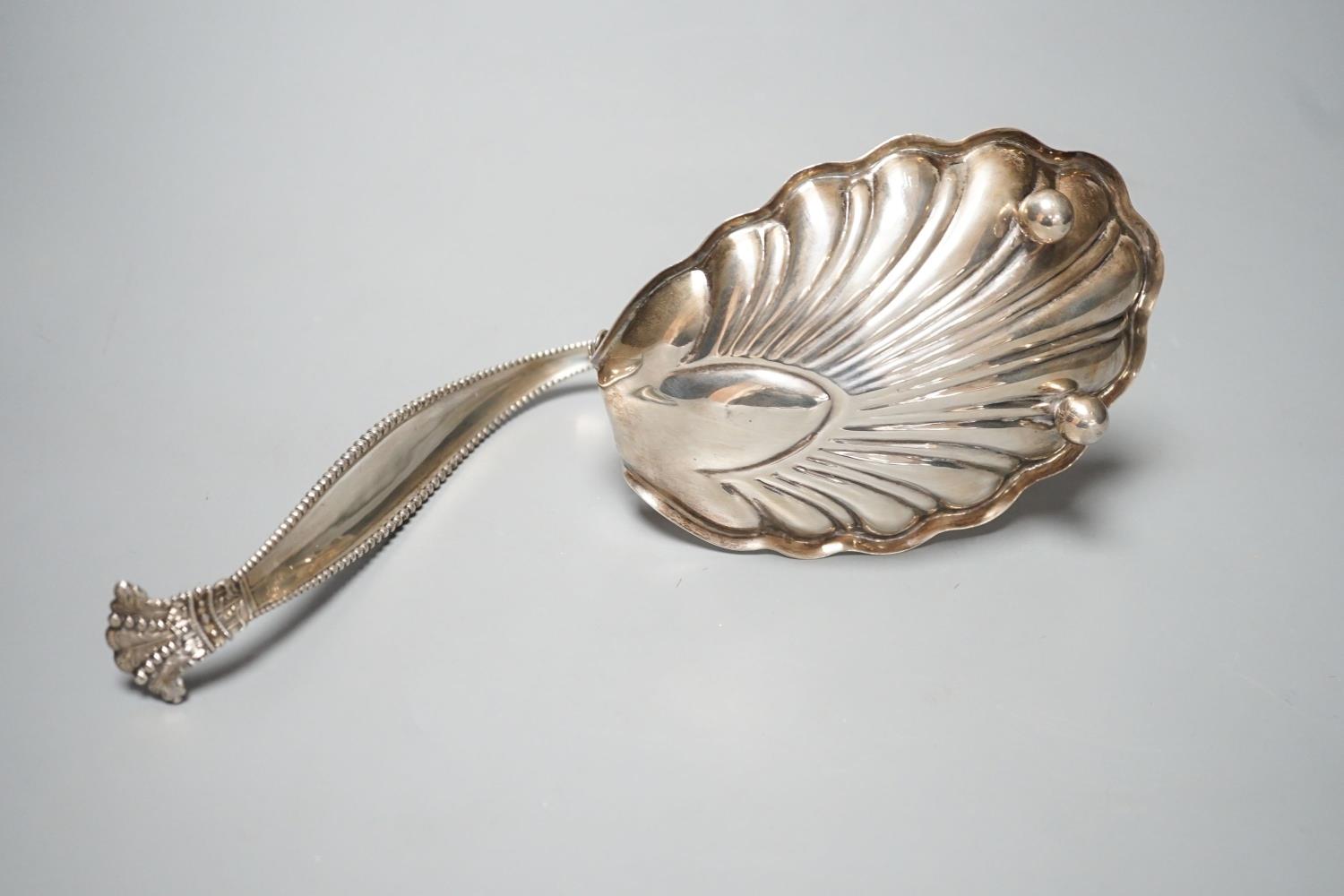 A sterling spoon shaped shell dish, by George W Schleiber & Co, 26.5cm, 6oz. - Image 6 of 6