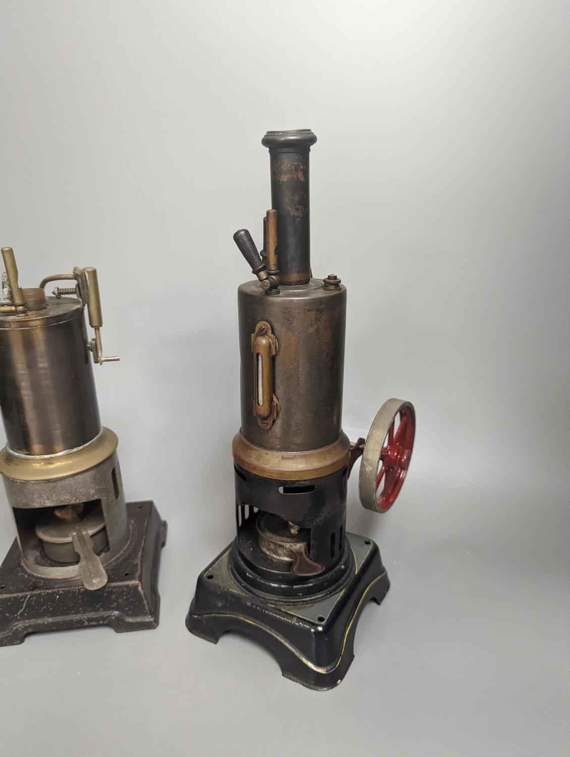 A Bing tinplate model boiler, 28.5 cm high and two other tinplate model boilers - Image 2 of 4