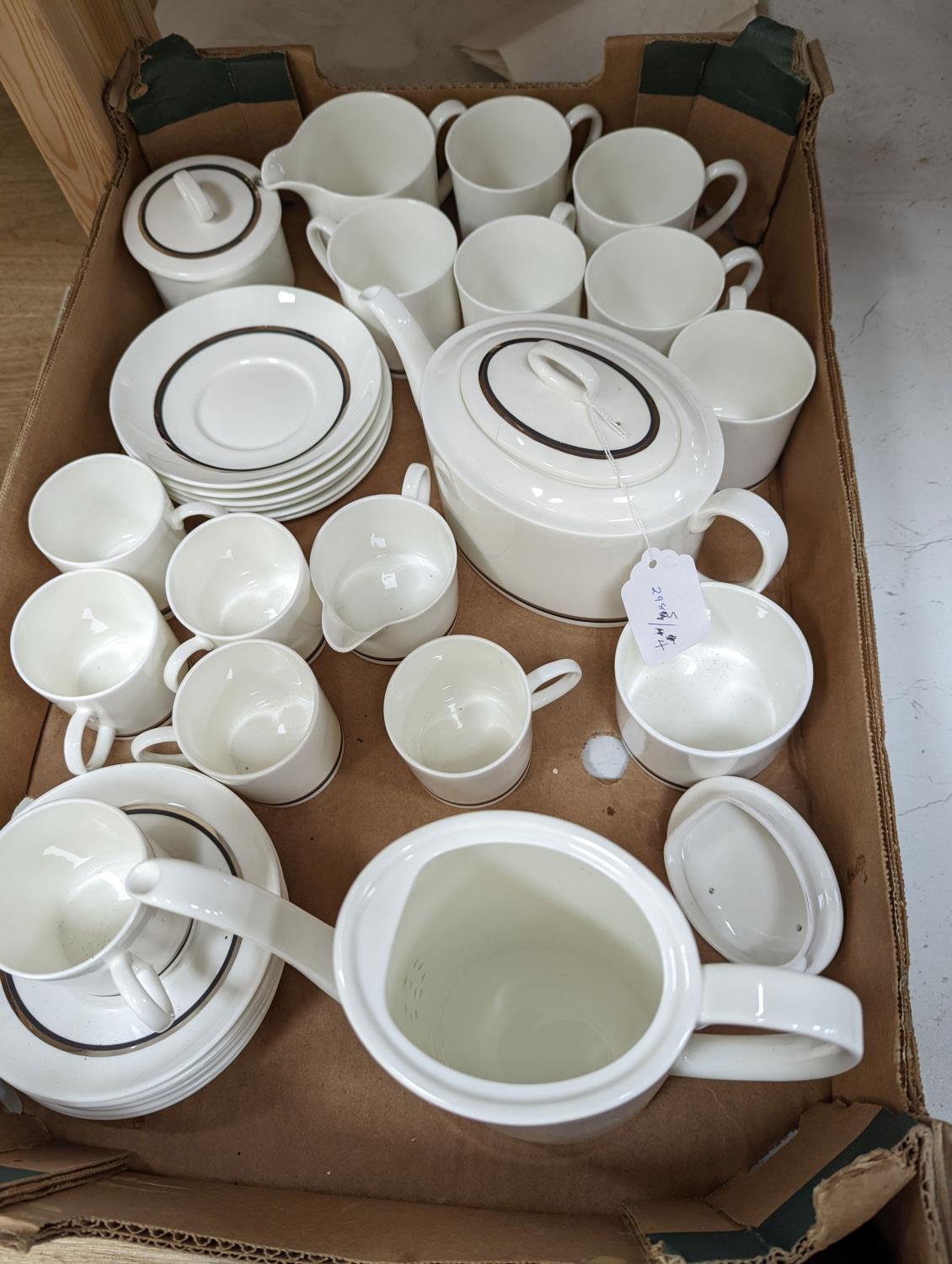 A Susie Cooper Charisma tea and coffee set - Image 2 of 7