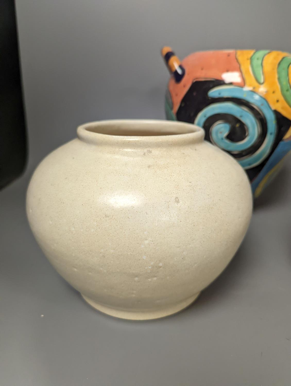 A cream glazed stoneware vase, initialled NKV, 15cm, a Jane Willingale Loudware vase, and a small - Image 3 of 4