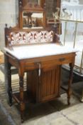 A late Victorian marble-topped mahogany wash stand, width 80cm depth 46cm height 126cm