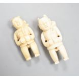 Two 19th century Chinese figural carved Ivory toggles, tallest 5.5 cm