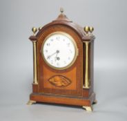 An Edwardian mahogany and marquetry arched mantel clock 30cm