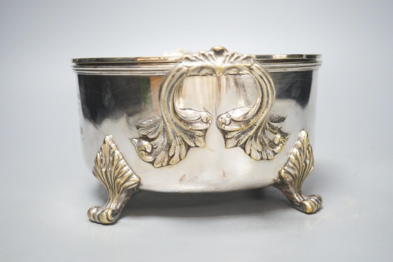 A Victorian Royal Horse Artillery sauce pot presented to the officers of K.Battery by Captain E. - Bild 3 aus 4