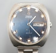 A gentleman's 1960's? stainless steel Omega De Ville automatic day date wrist watch, on associated