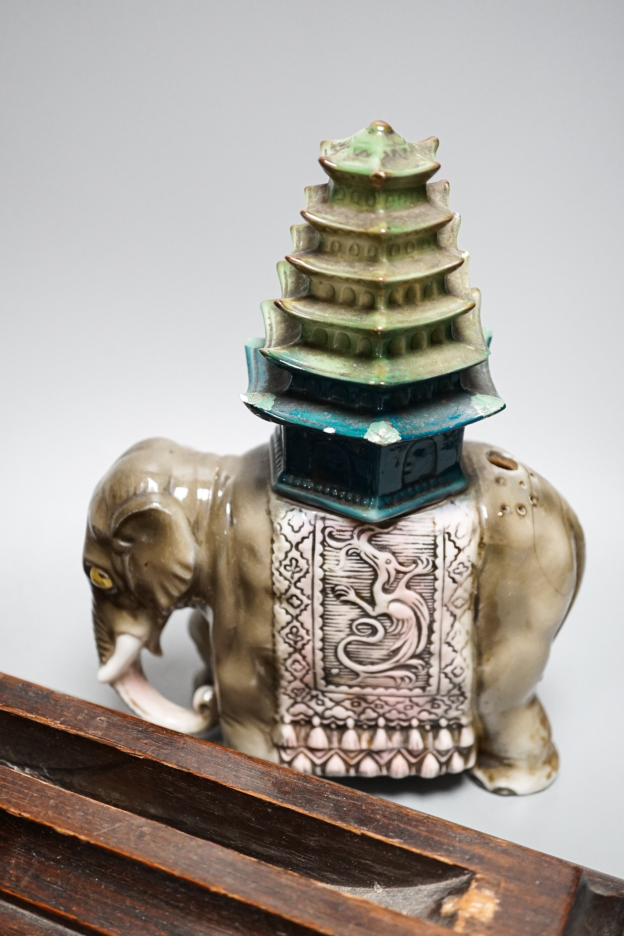 A pair of hard stone vases, 2 hard stone figural carvings, a porcelain elephant, and a quantity of - Image 4 of 8