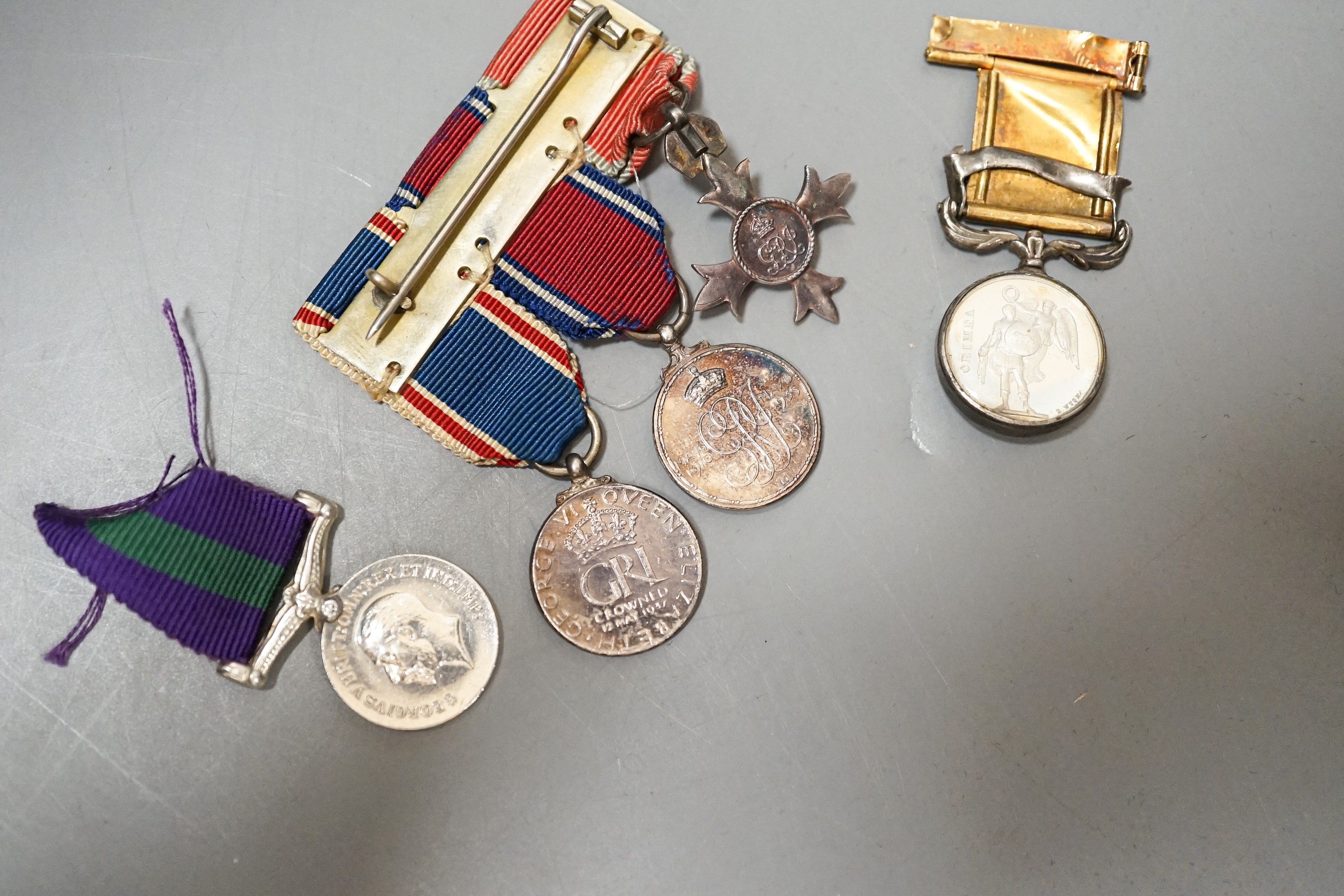 A group of George V and George VI miniature medals, and a miniature Crimea medal - Image 5 of 8