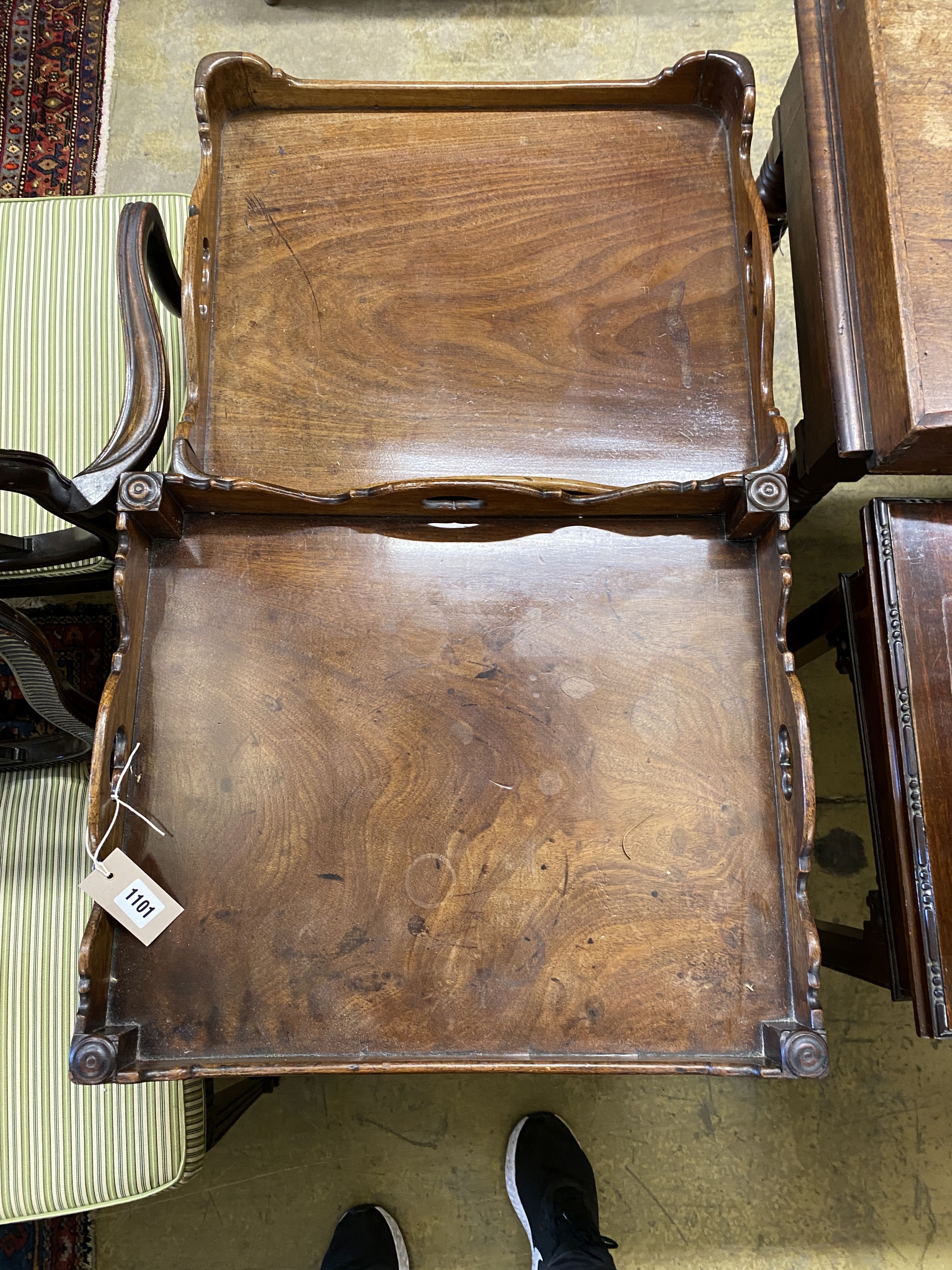 Two George III mahogany tray top commodes, larger width 51cm, depth 43cm, height 77cm - Image 2 of 2