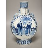 A 19th century Chinese blue and white moonflask 30.5cm