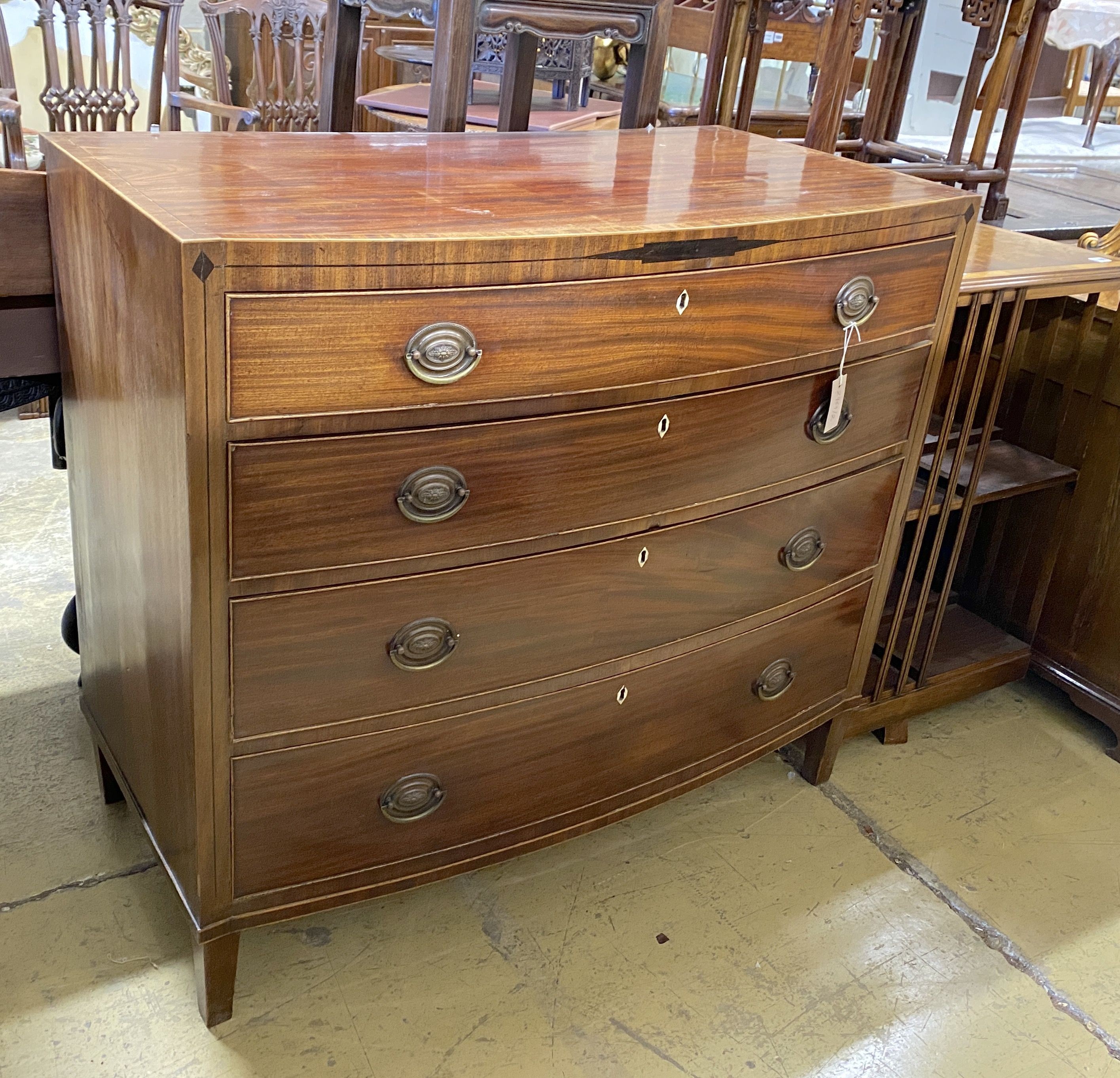 A Regency banded mahogany bowfront chest of drawers, width 105cm, depth 56cm, height 95cm