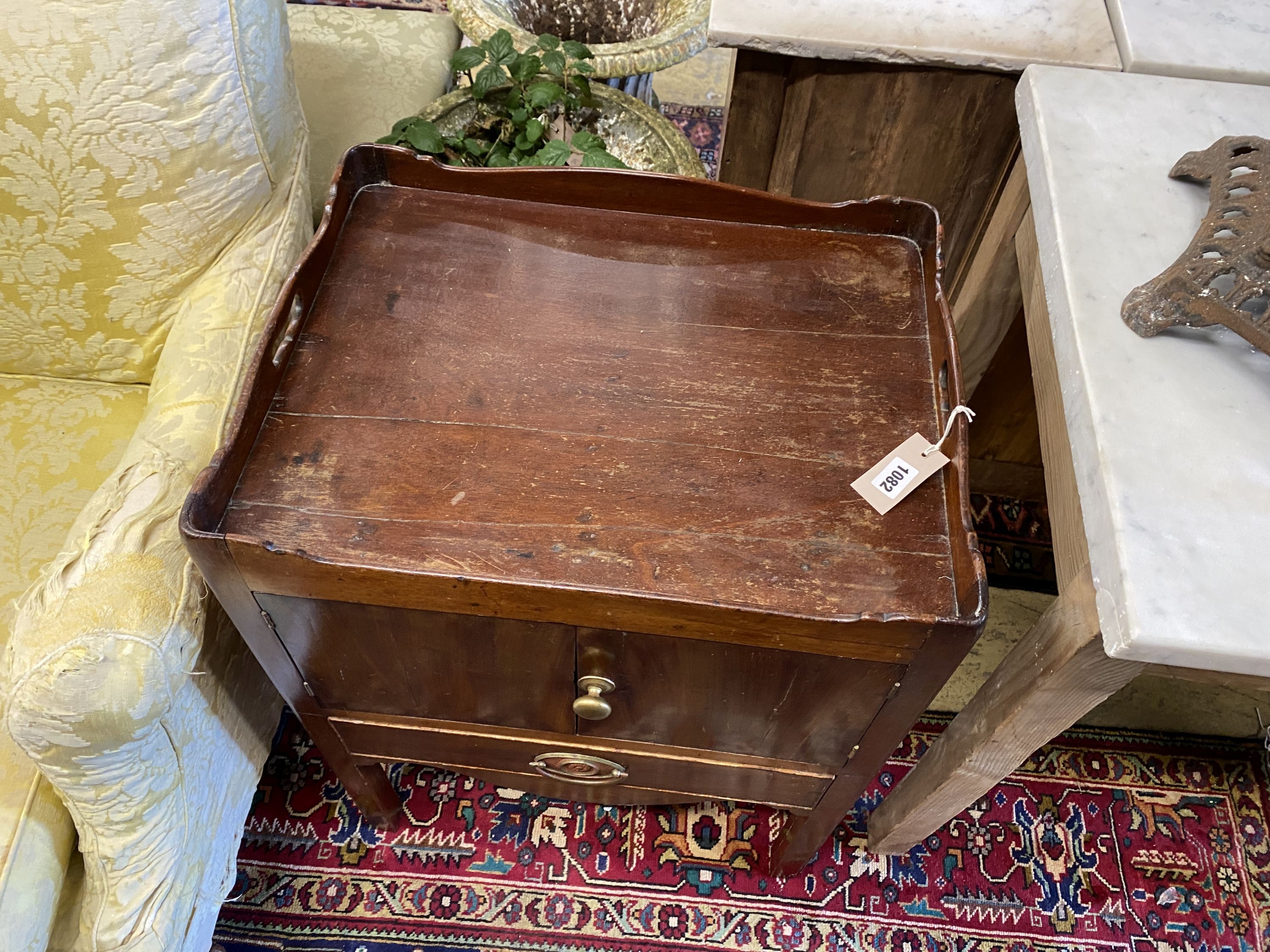 A George III mahogany tray top commode, width 56cm, depth 44cm, height 73cm - Image 3 of 3