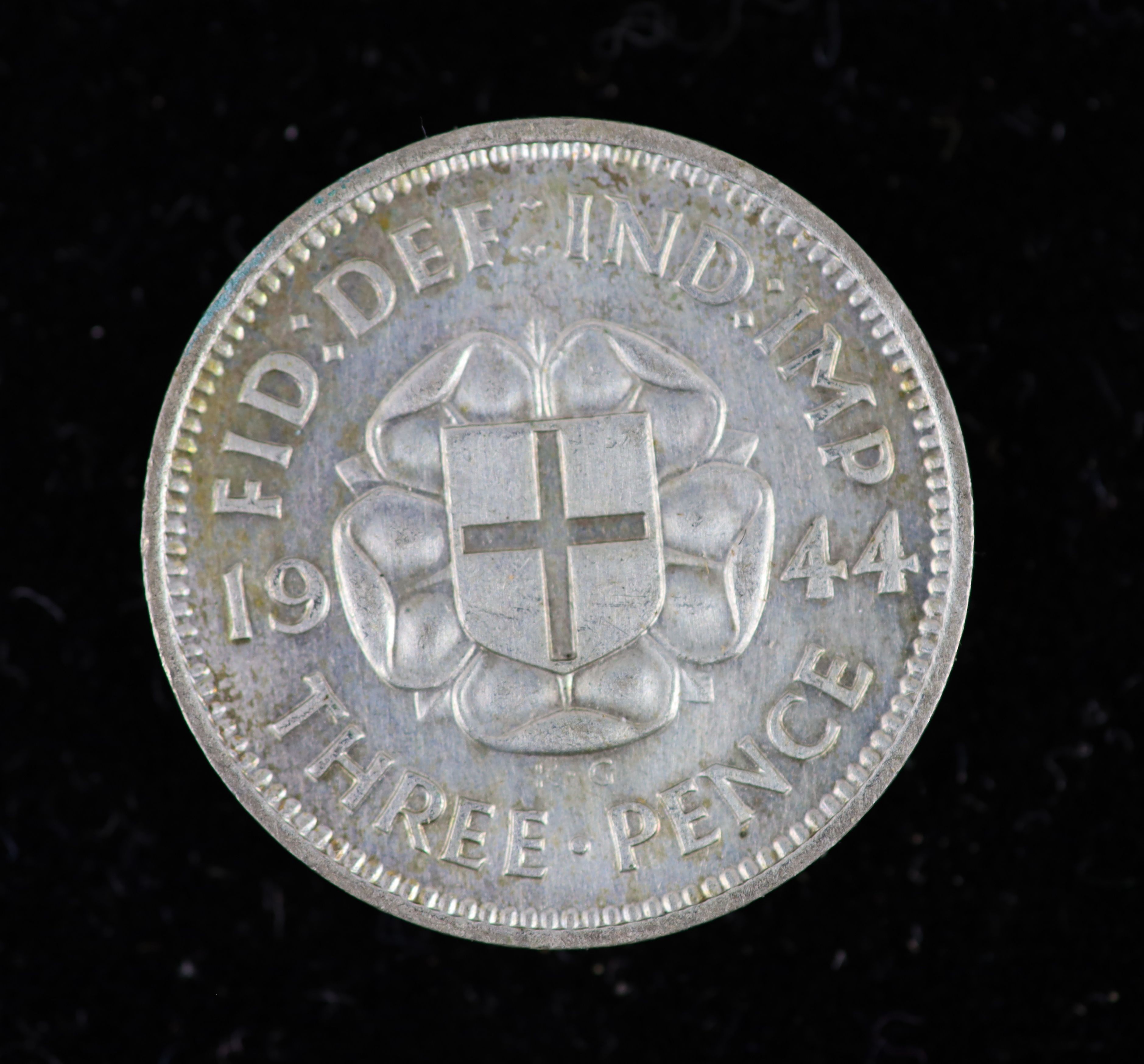 George VI specimen coin sets for 1944 and 1945, including the rare 1944 silver threepence, first - Image 7 of 8