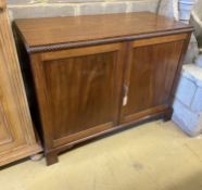 A mahogany two door side cabinet, width 110cm, depth 51cm, height 84cm