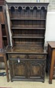 An oak dresser and a rack. W-92cm, D-46cm, H-188cm.