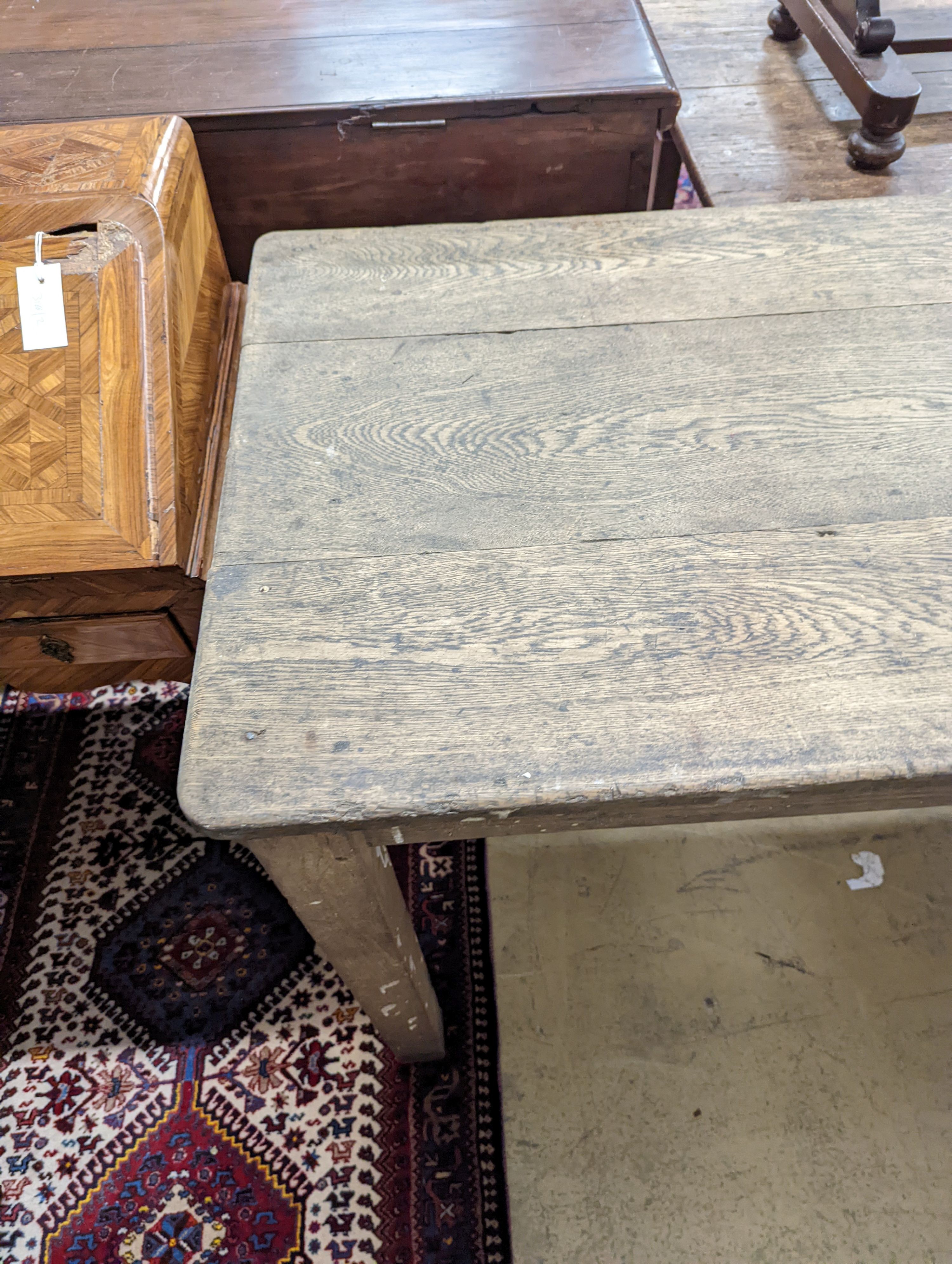 An oak Farmhouse Table. W-153cm, D-68cm, H-77cm. - Image 2 of 5