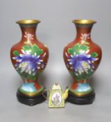 A pair of Chinese cloisonne enamel vases and a Canton enamel wine pot 30cm